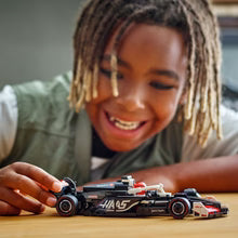 LEGO® Speed Champions - 77250 - MoneyGram Haas F1® Team VF-24 Race Car