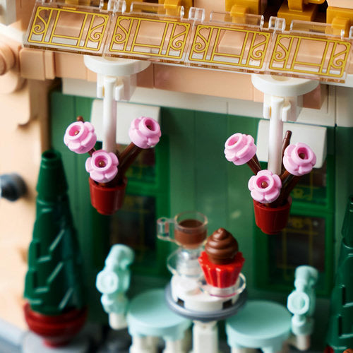 LEGO® Icons - 10362 French Café