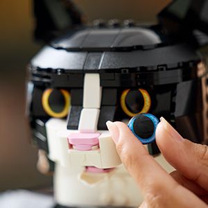 LEGO® Ideas - 21349 Tuxedo Cat