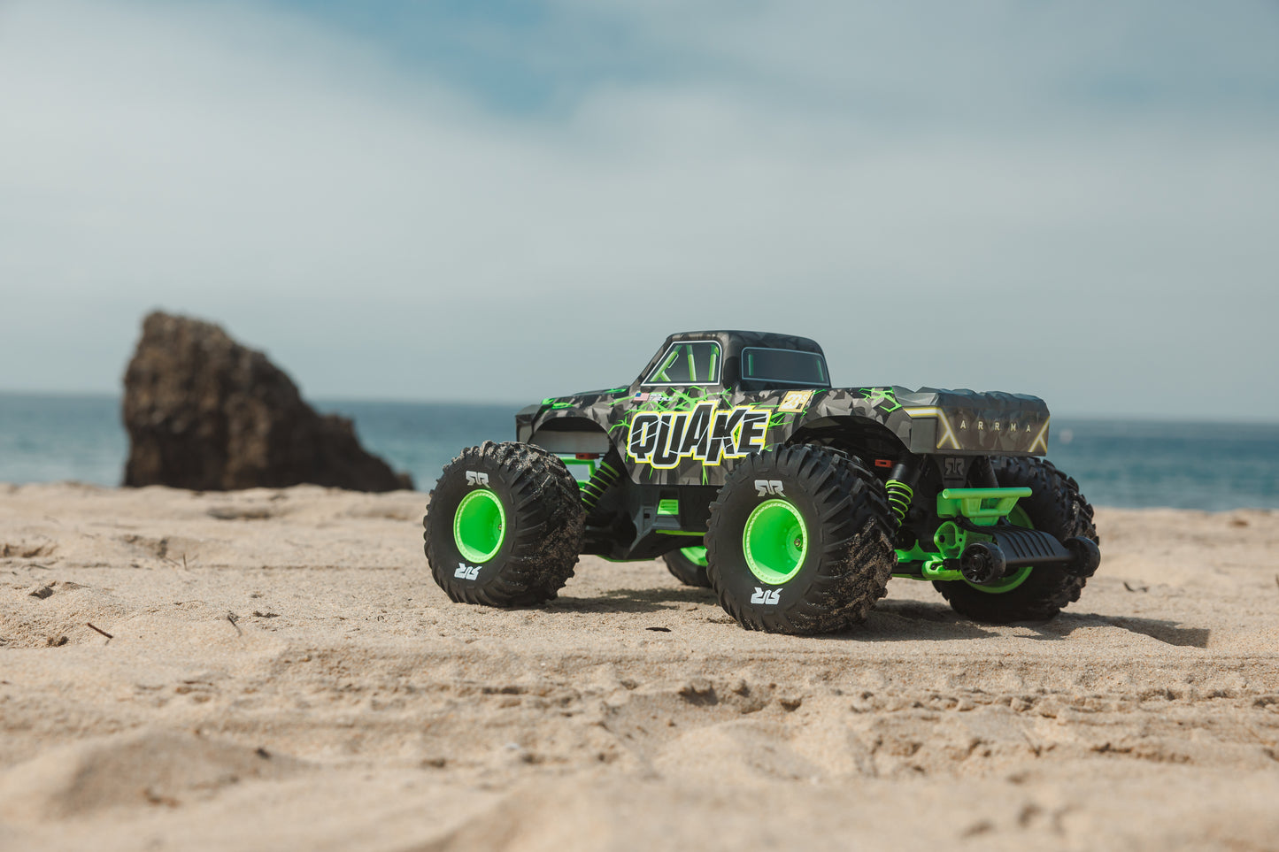 Arrma 1/10 Quake 223S with DSC 2wd RTR
