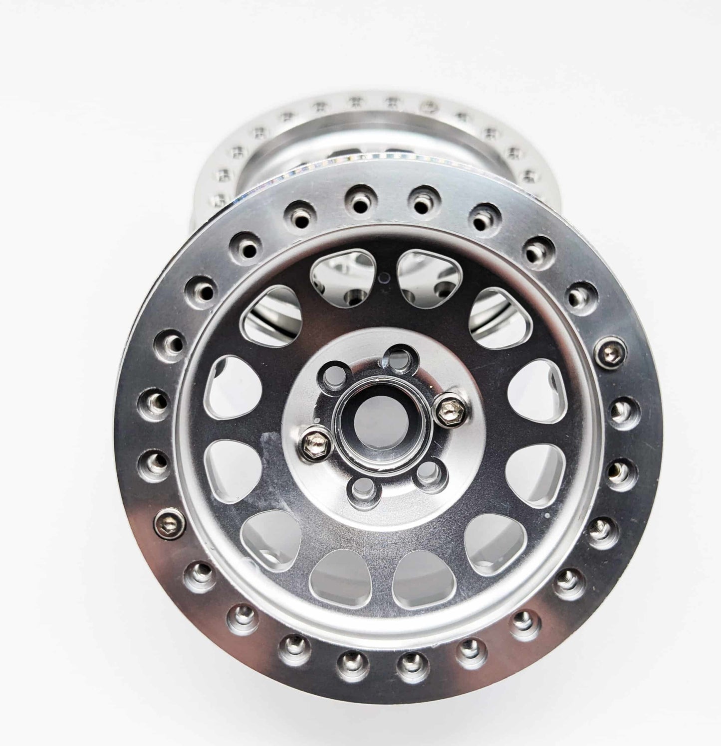 Set of (2) 2.2″ aluminium Beadlock wheels silver