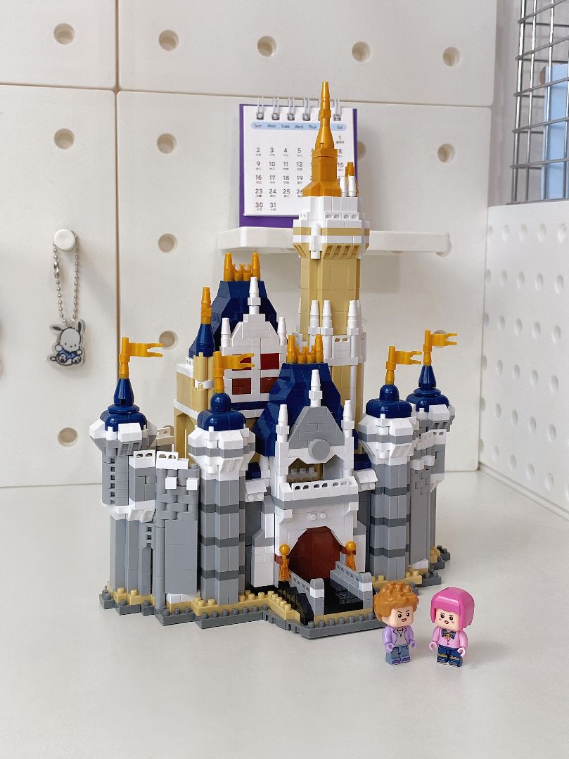 KOCO Castle Collection - 04017 - Dreamy castle