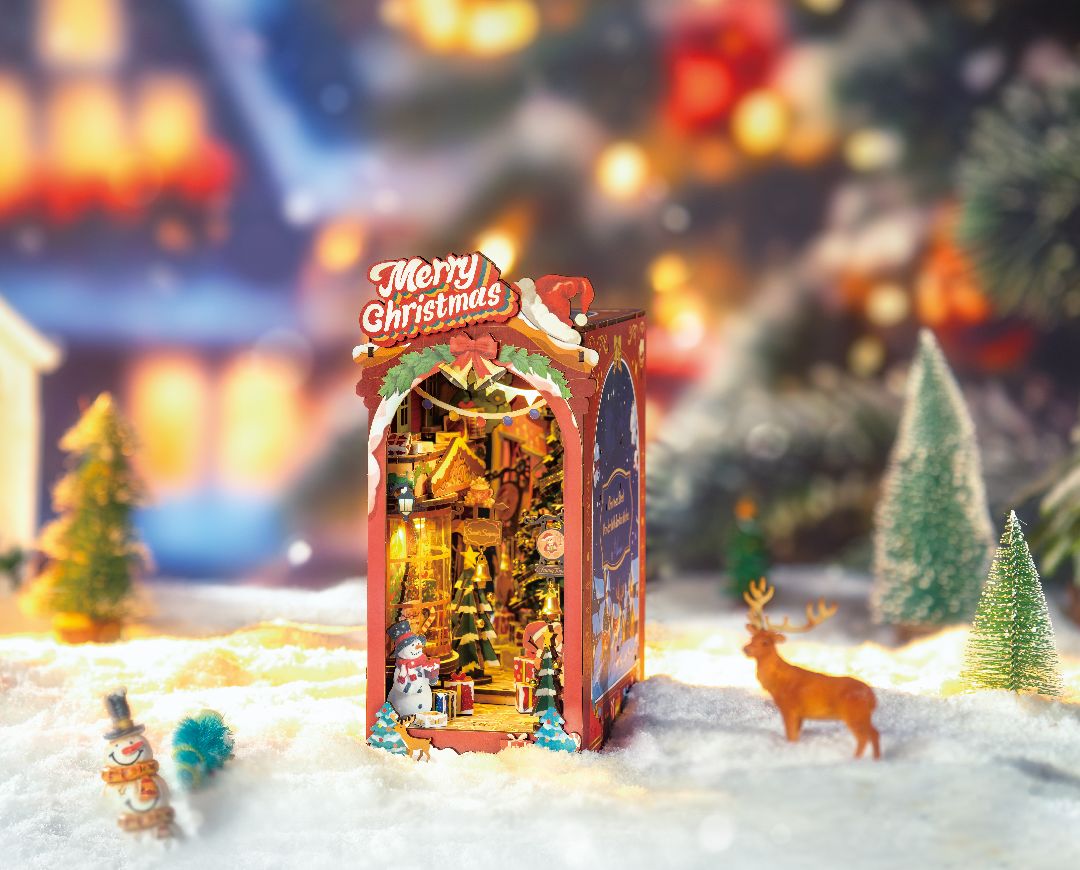 Rolife Christmas Street Book Nook