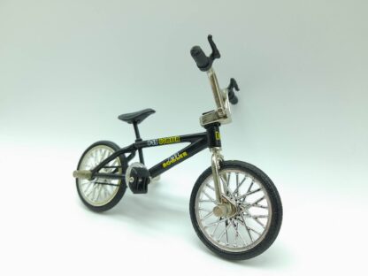 BMX style bike 1/10 scale