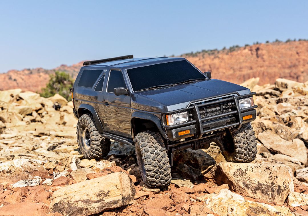 Traxxas 1/10 TRX4 Nissan Pathfinder SE-V6 3S 4x4 RTR