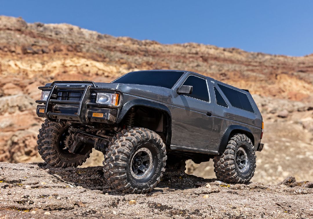 Traxxas 1/10 TRX4 Nissan Pathfinder SE-V6 3S 4x4 RTR