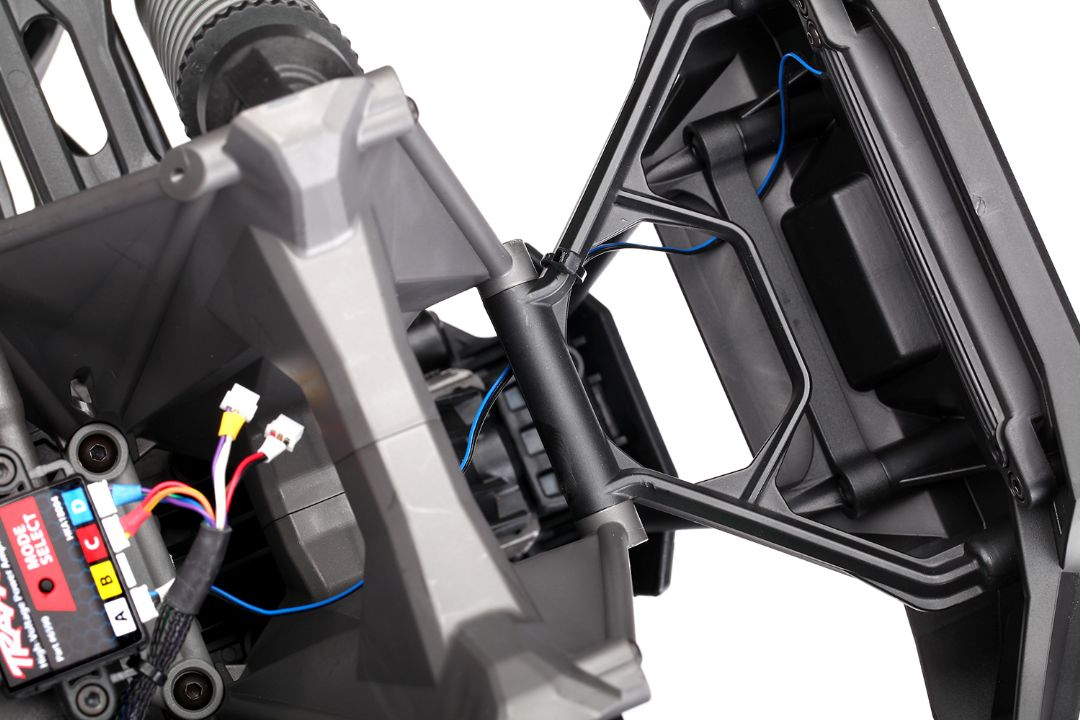 Traxxas X Maxx High Output LED Light Kit (includes headlights, tail lights, roof lights, and high voltage power amplifier)