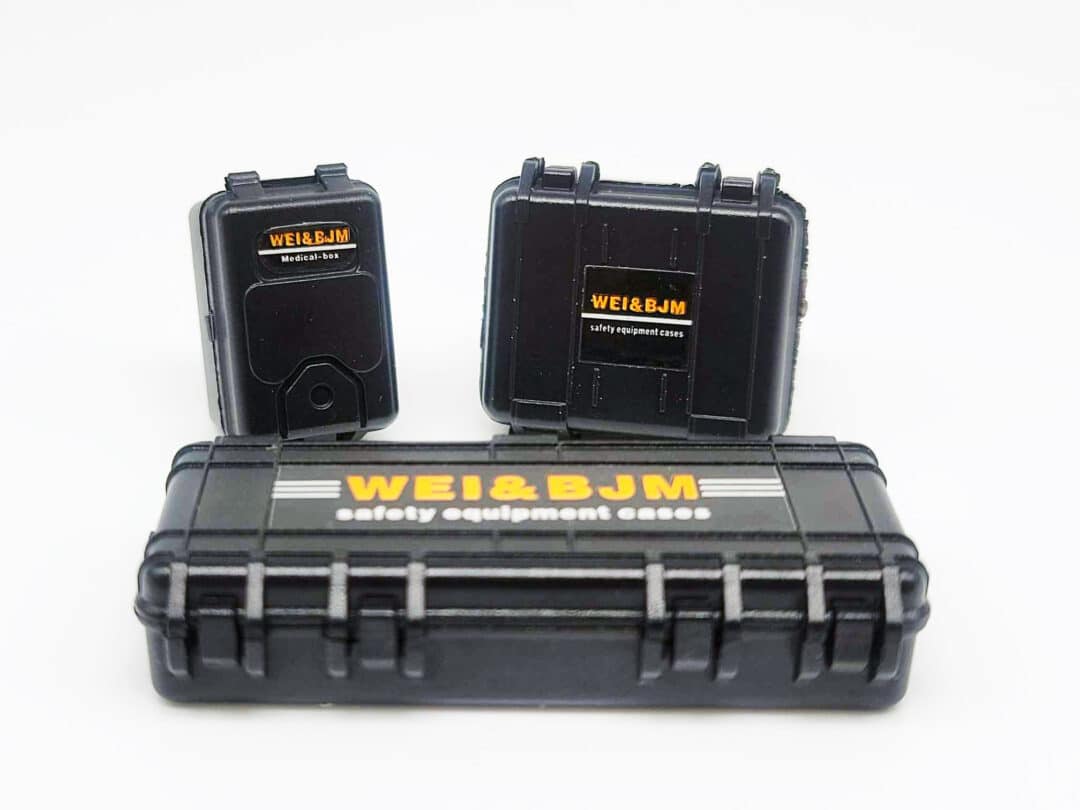 Lot of 3 decorative black transport case 1/24 scale