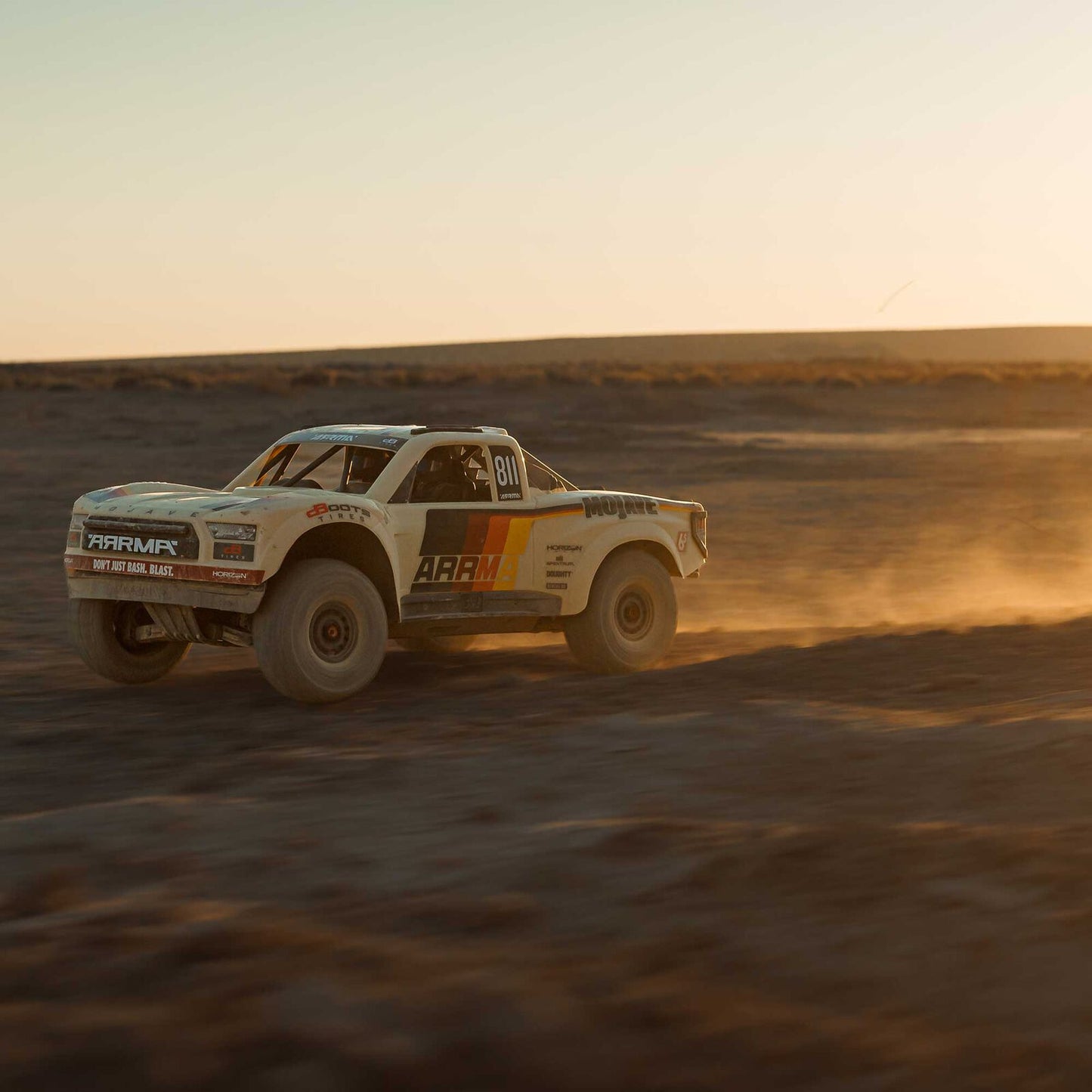 Arrma 1/7 MOJAVE 6S Brushless Desert Truck 4X4 RTR