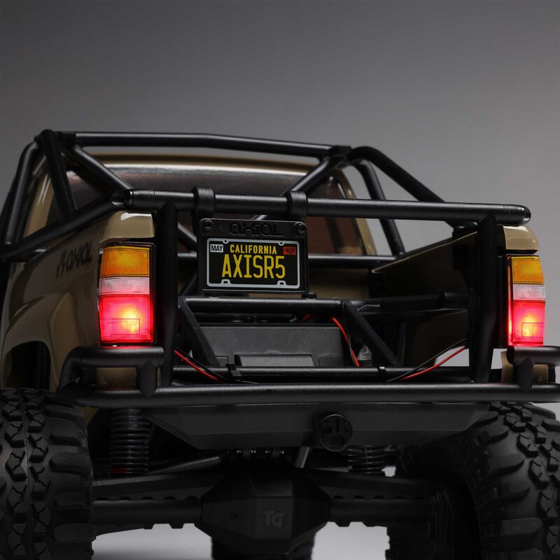 Axial 1/10 SCX10 III 1987 Toyota SR5 Brushed 4x4 RTR