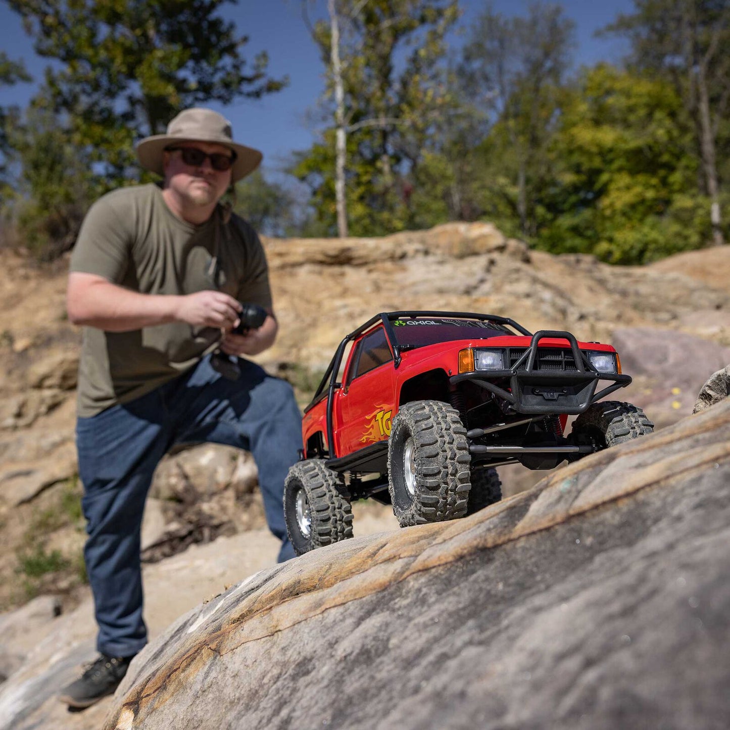 Axial 1/10 SCX10 III 1987 Toyota SR5 Brushed 4x4 RTR