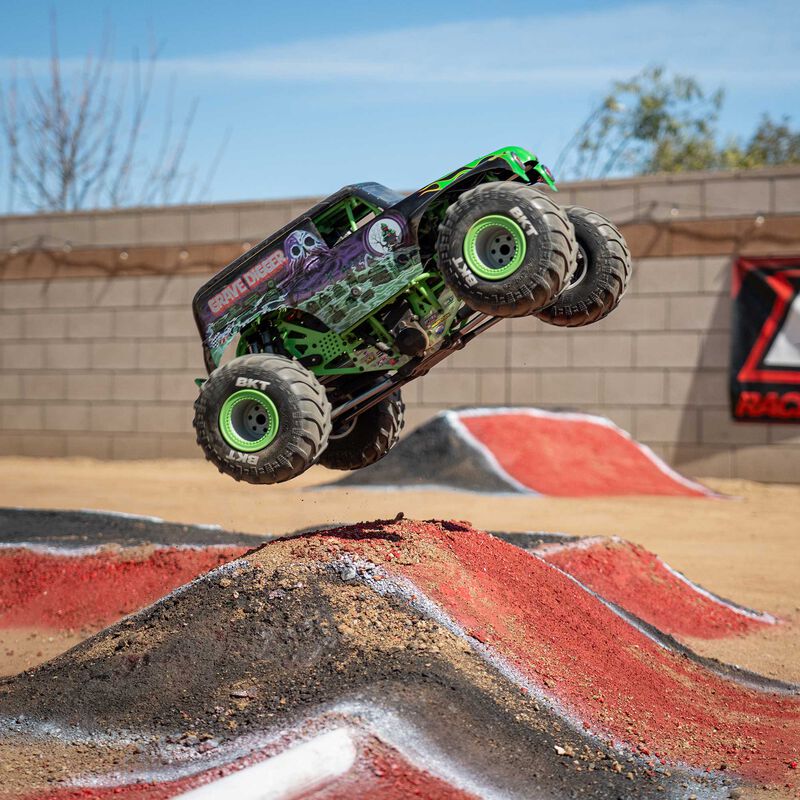 1/8 LMT 2.0 4X4 Solid Axle Brushless Monster Truck RTR