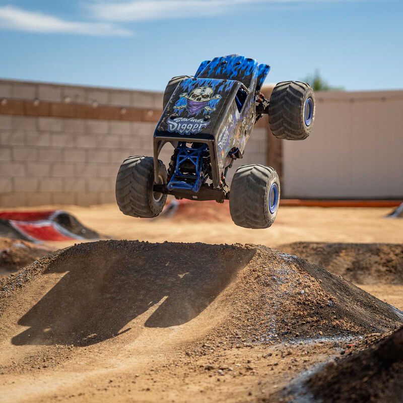 1/8 LMT 2.0 4X4 Solid Axle Brushless Monster Truck RTR