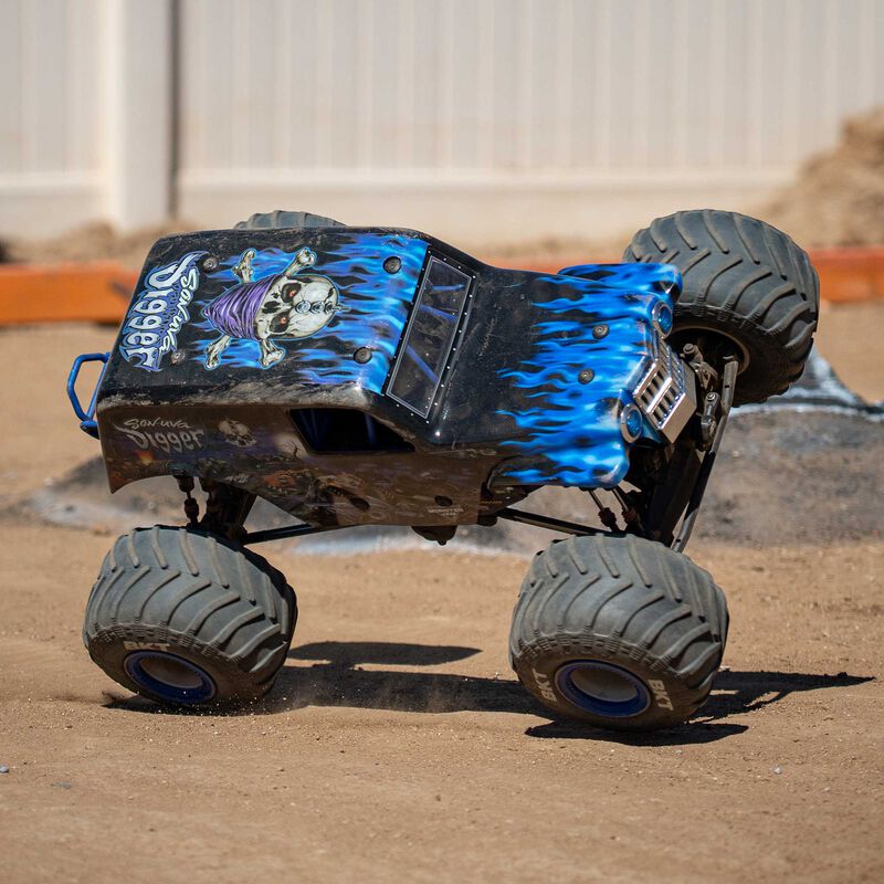 1/8 LMT 2.0 4X4 Solid Axle Brushless Monster Truck RTR