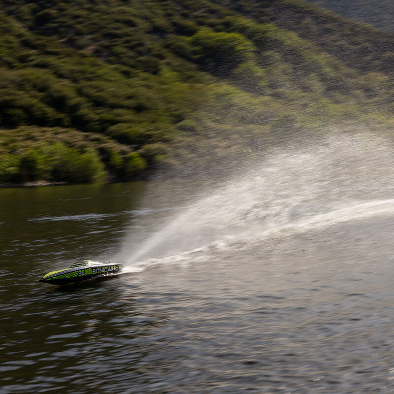 36" Pro Boat Sonicwake V3