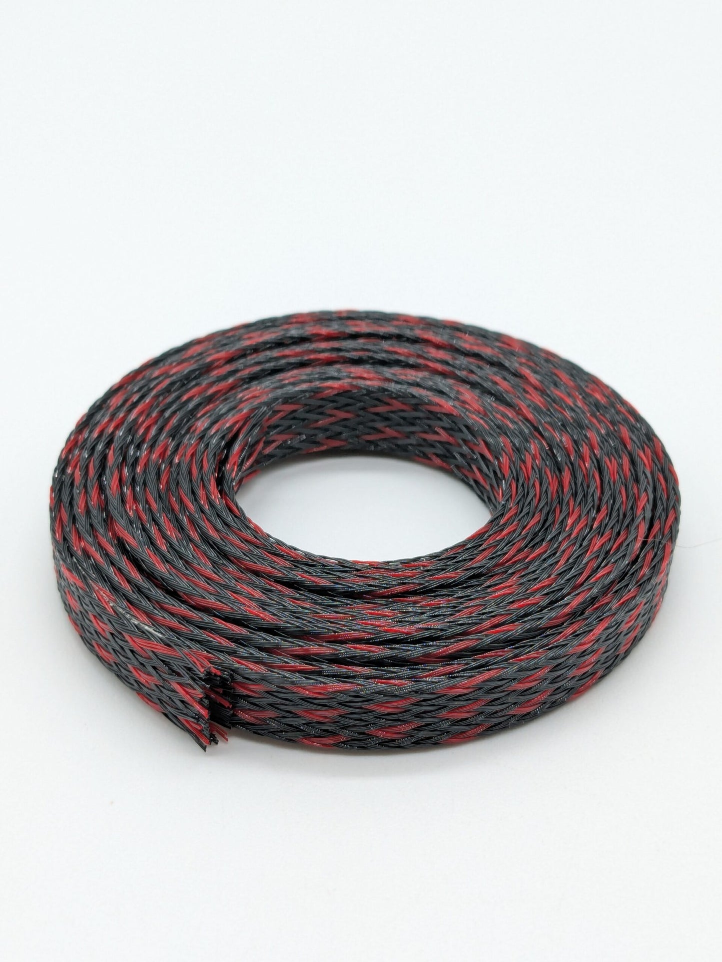 Braided Cable Sleeving 8mm x 2.1m black/red