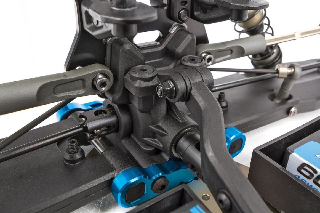 Team Associated 1/8 RC8T4e 4wd Team Kit with Gearbox Upgrade