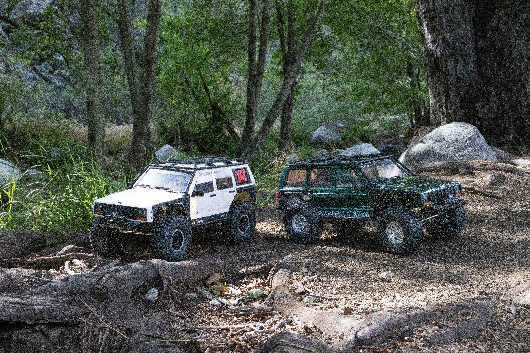 Axial 1/10 SCX10 III Jeep Cherokee XJ 4X4 RTR