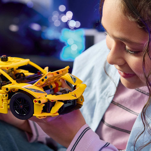 LEGO® Technic™ - 42205 - Chevrolet Corvette Stingray Car