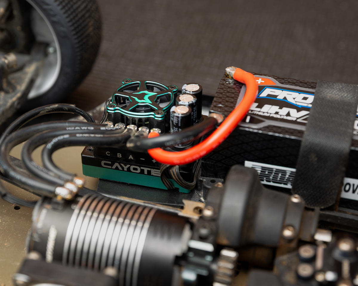 Cayote Crest 8 EVO 1/8 200A Sensored Brushless ESC w/Bluetooth