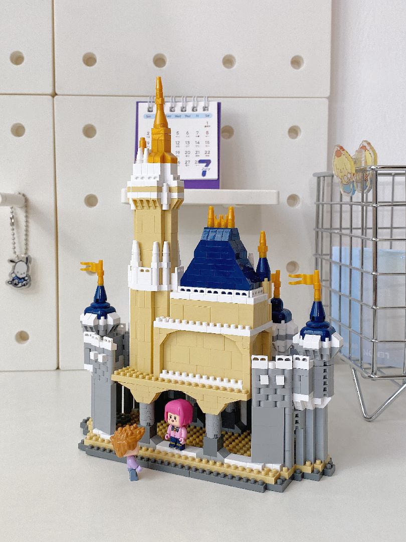 KOCO Castle Collection - 04017 - Dreamy castle