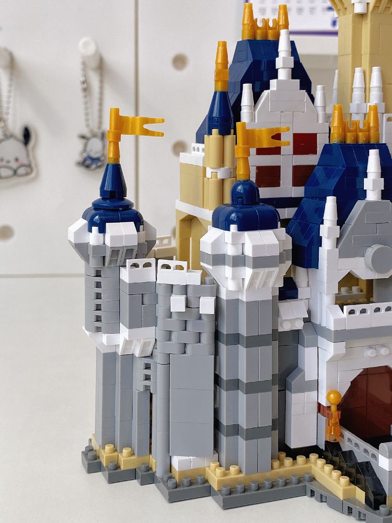 KOCO Castle Collection - 04017 - Dreamy castle