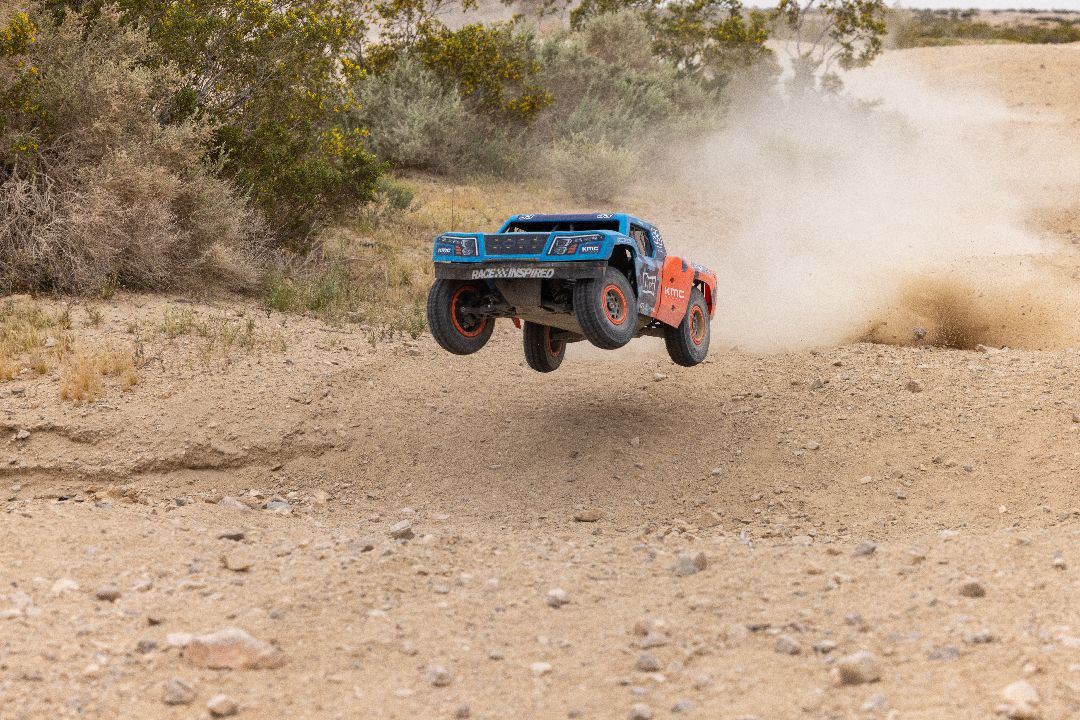 Losi 5IVE-TE 3.0 1/5 Electric 4wd Desert Truck RTR