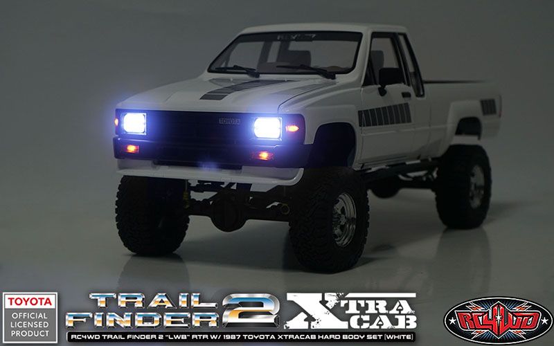 RC4WD 1/10 Trail Finder 2 LWB 87 Toyota Xtracab 4x4 RTR - White