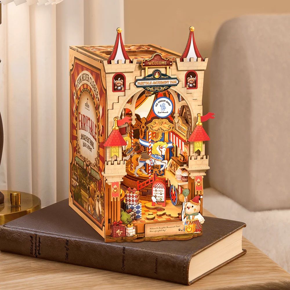 Rolife DIY Book Book Kit - Fairytale Amusement Park