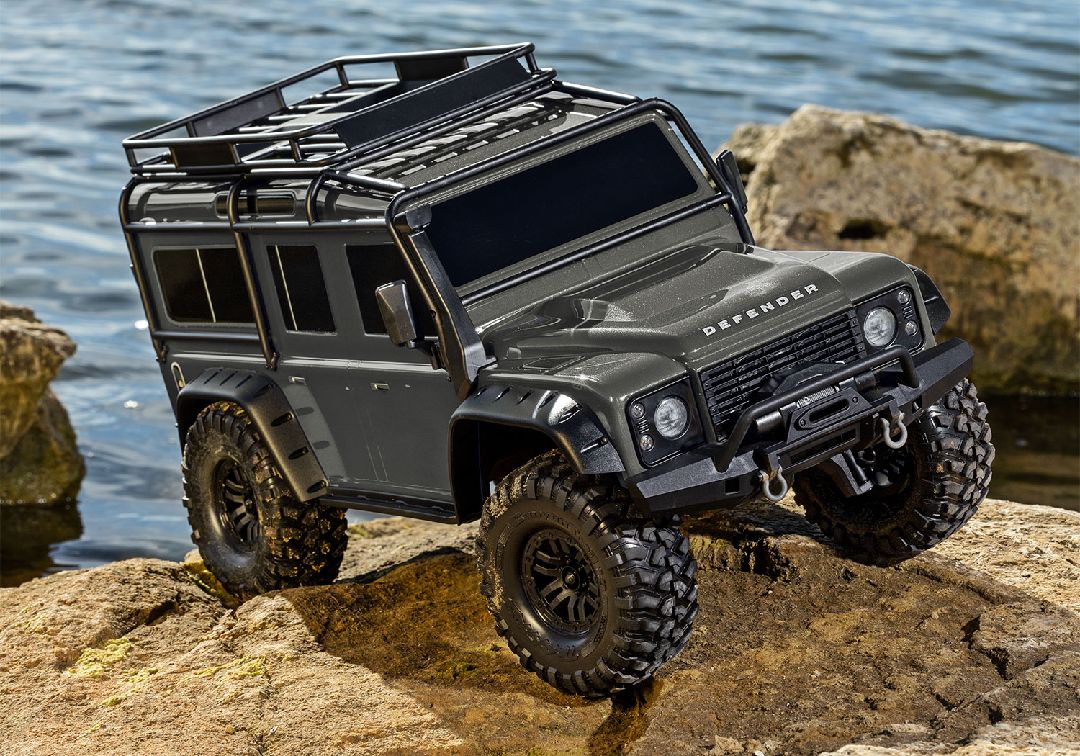 Traxxas 1/10 TRX-4 Defender 4WD RTR, Clipless Mounting