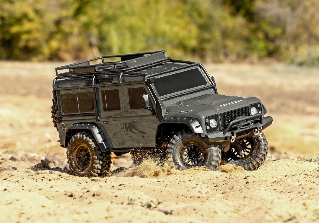 Traxxas 1/10 TRX-4 Defender 4WD RTR, Clipless Mounting