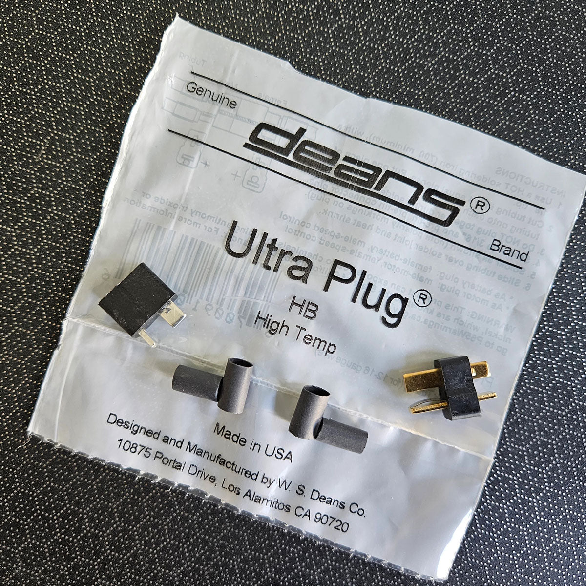 Deans Ultra Plug HB, High Temp, Black, Male & Female Pair, with 3/16" Heat Shrink, for 12-16 Gauge Wire