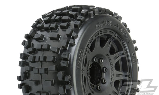 Pro-Line Badlands 3.8" MTD Raid 8x32 Wheels 17mm MT F/R