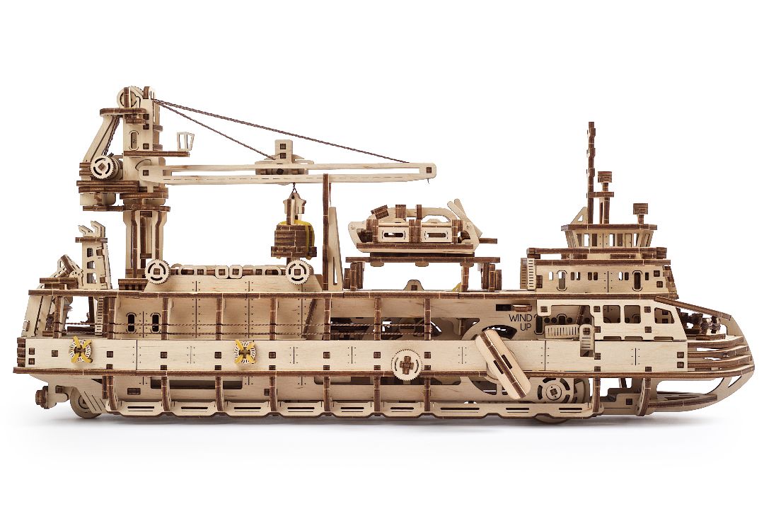 UGears Research Vessel   575 pieces